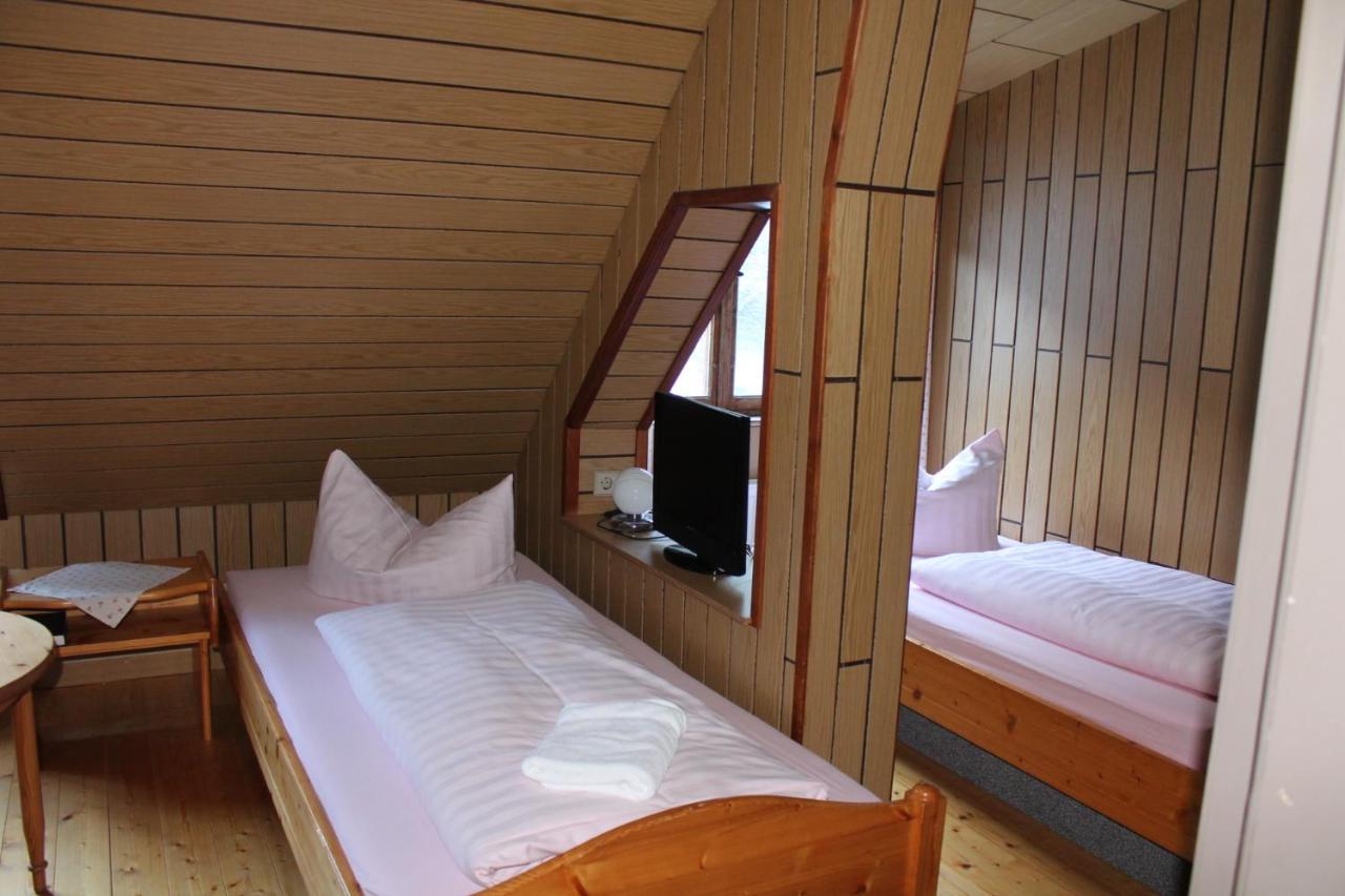 Hotel Waldfrieden Elsterberg Esterno foto