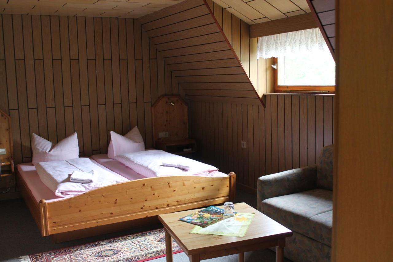 Hotel Waldfrieden Elsterberg Esterno foto